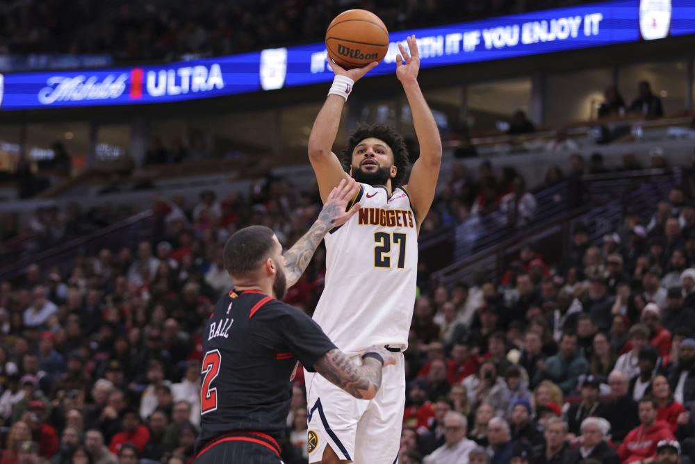 更是一个 更是一个