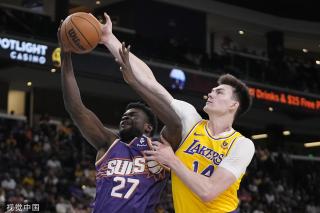 在紧接着的 在紧接着的