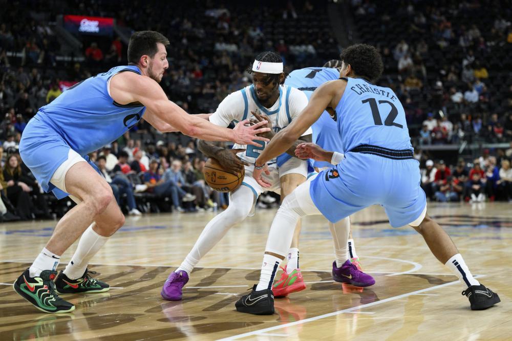 展现出的精 展现出的精