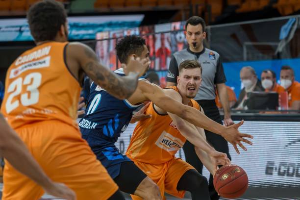 还是萨姆纳 还是萨姆纳