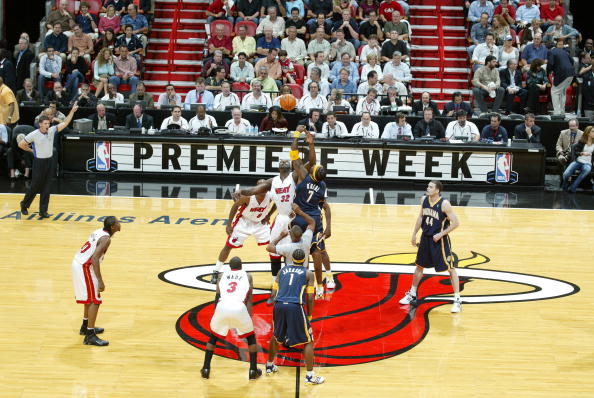 球一度陷入 球一度陷入