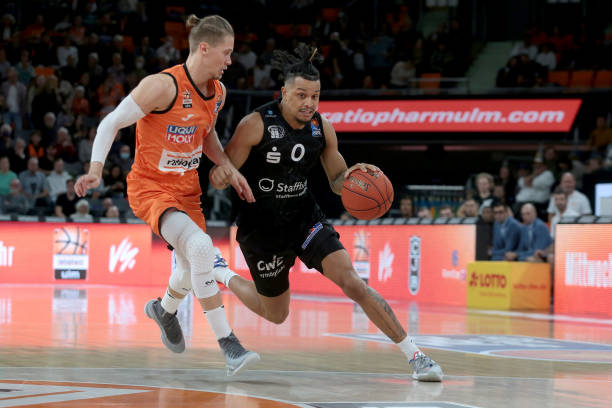 是一位在技 是一位在技